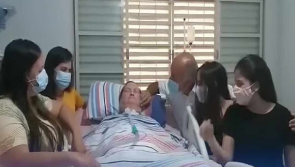 Morre em Minas Gerais dona Beth Bocalom, primeira-dama de Rio Branco